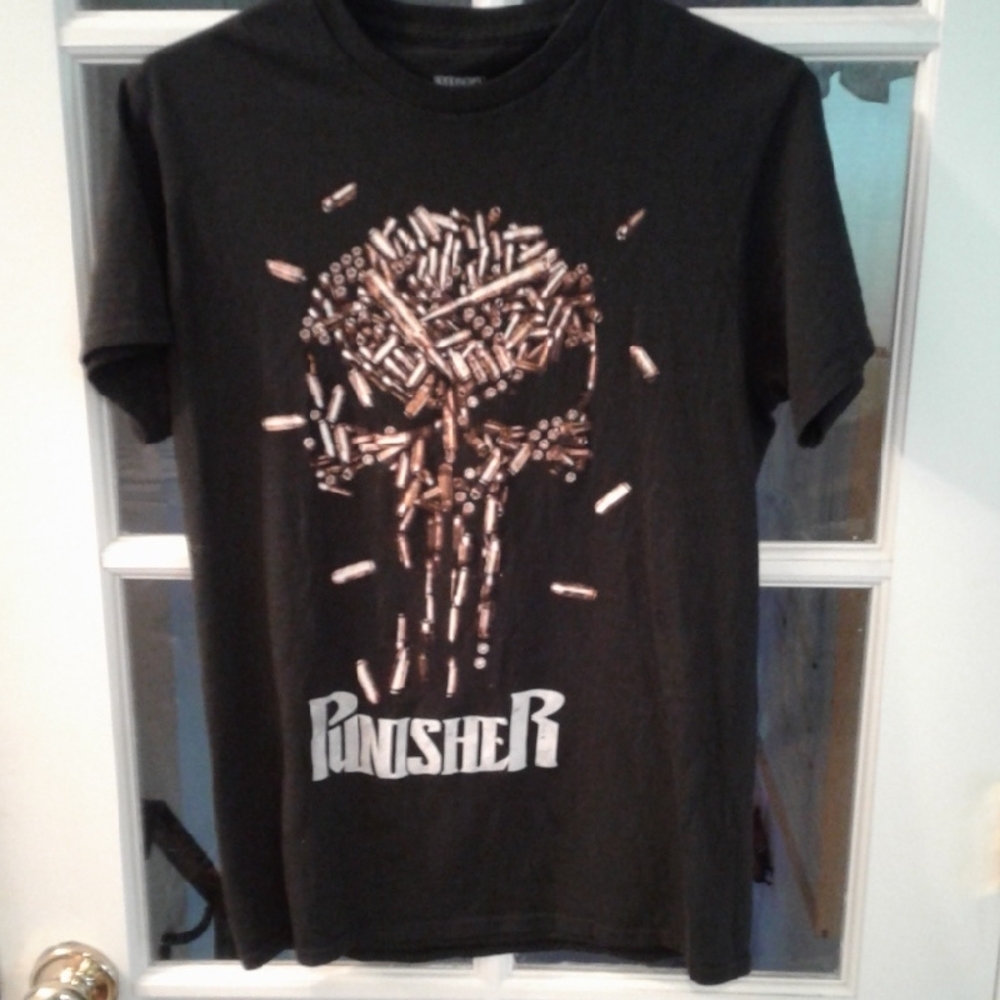 Black Punisher Graphic T-Shirt